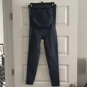 Like new Maternity Leggings